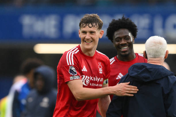 两支队伍都 两支队伍都