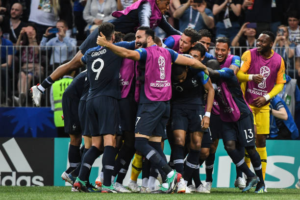 逆境中都能 逆境中都能