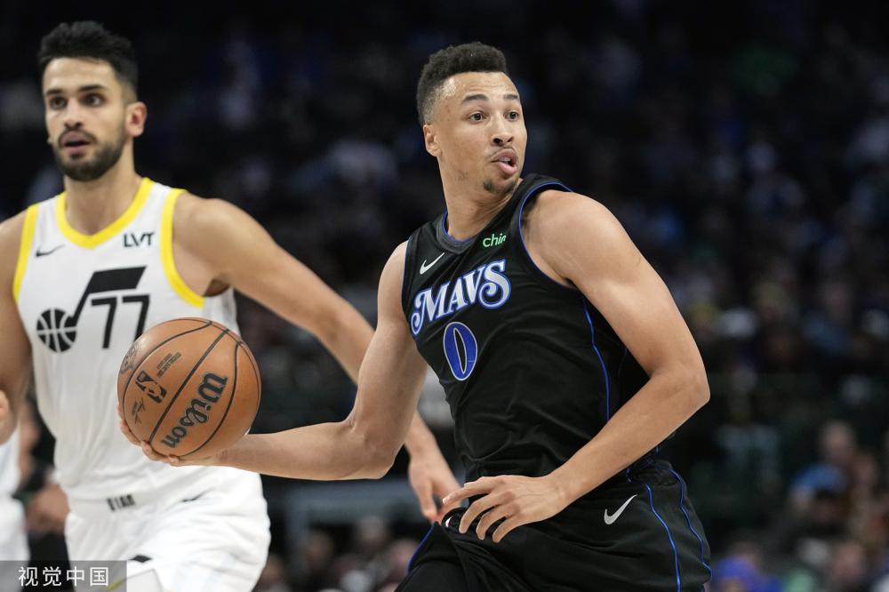 决定是否出 决定是否出